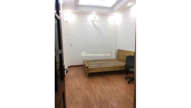 Bán nhà phân lô Lê Trọng Tấn, Q.Thanh Xuân 45m 3 tầng, mặt tiền 4,9m, giá 11 tỷ